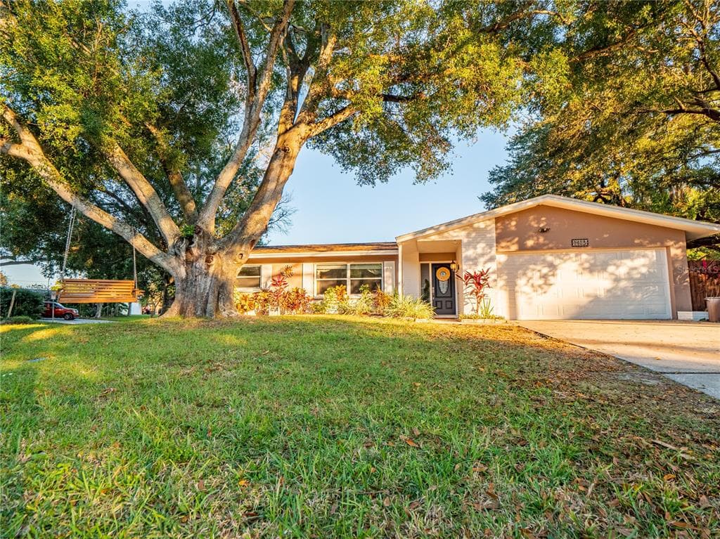 1413 S HILLCREST AVENUE CLEARWATER, FL 33756
