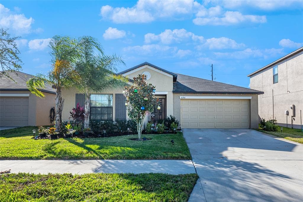 10204 CARLOWAY HILLS DRIVE WIMAUMA, FL 33598