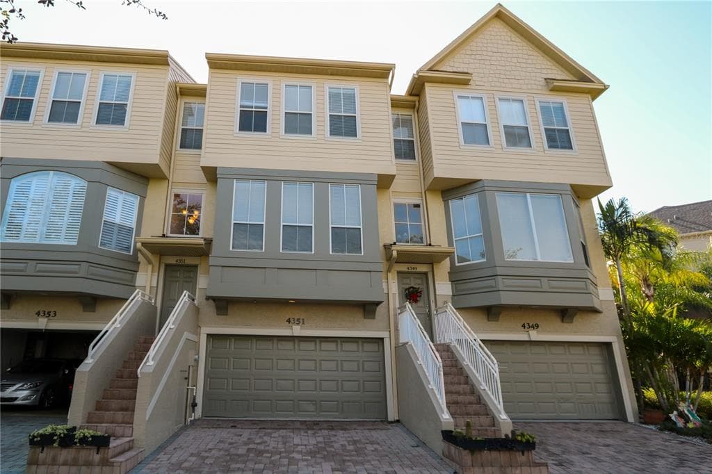 4351 SPINNAKER COVE LANE TAMPA, FL 33615