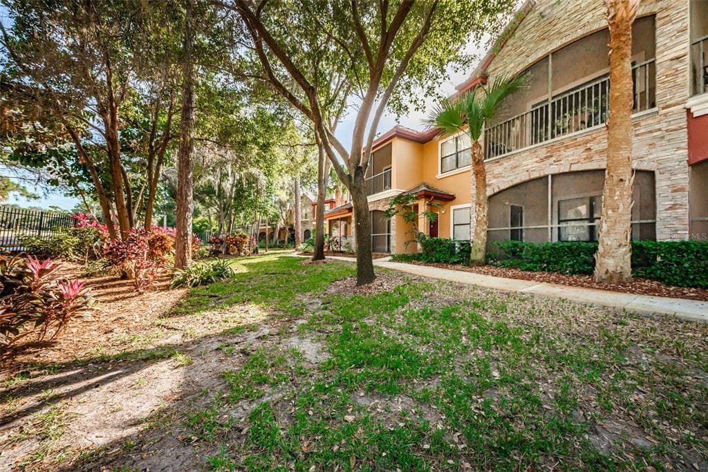 2261 TUSCANY TRACE UNIT 108 PALM HARBOR, FL 34683
