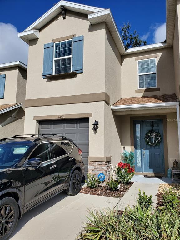 6713 CITRUS CREEK LANE TAMPA, FL 33625