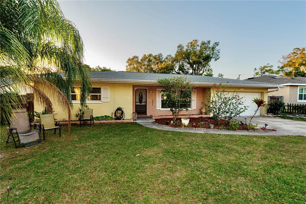 1724 SHARONDALE DRIVE CLEARWATER, FL 33755