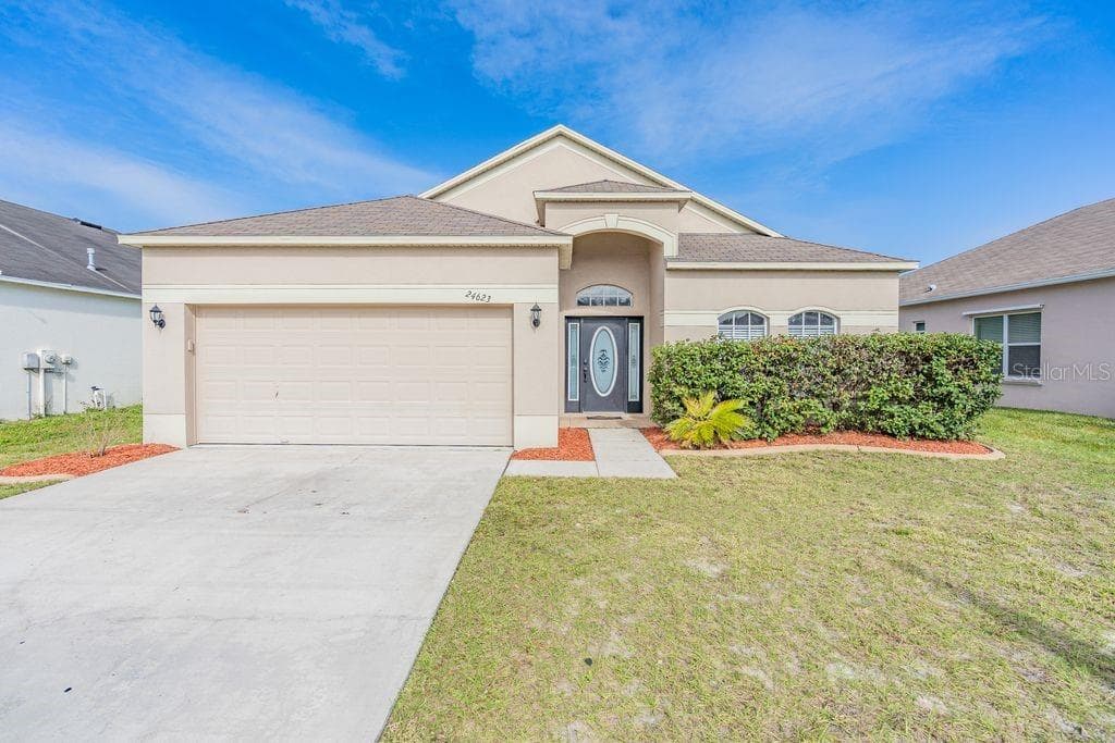 24623 VICTORIA WOOD COURT LUTZ, FL 33559