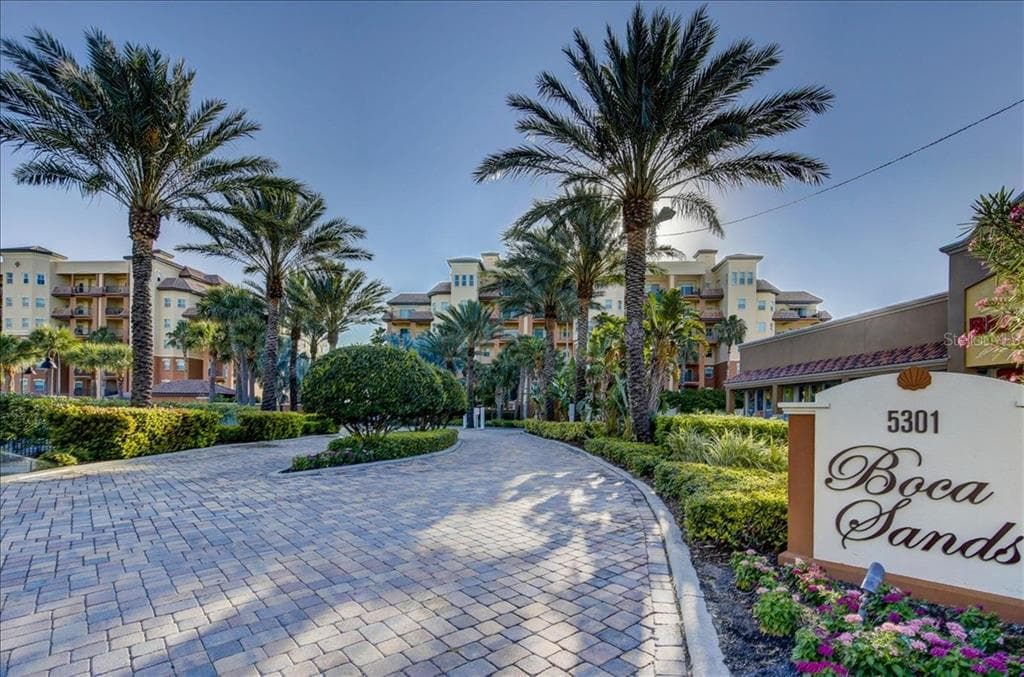 5301 GULF BOULEVARD UNIT B202 ST PETE BEACH, FL 33706