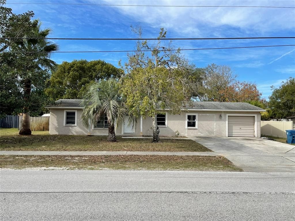 4243 DELTONA BOULEVARD SPRING HILL, FL 34606