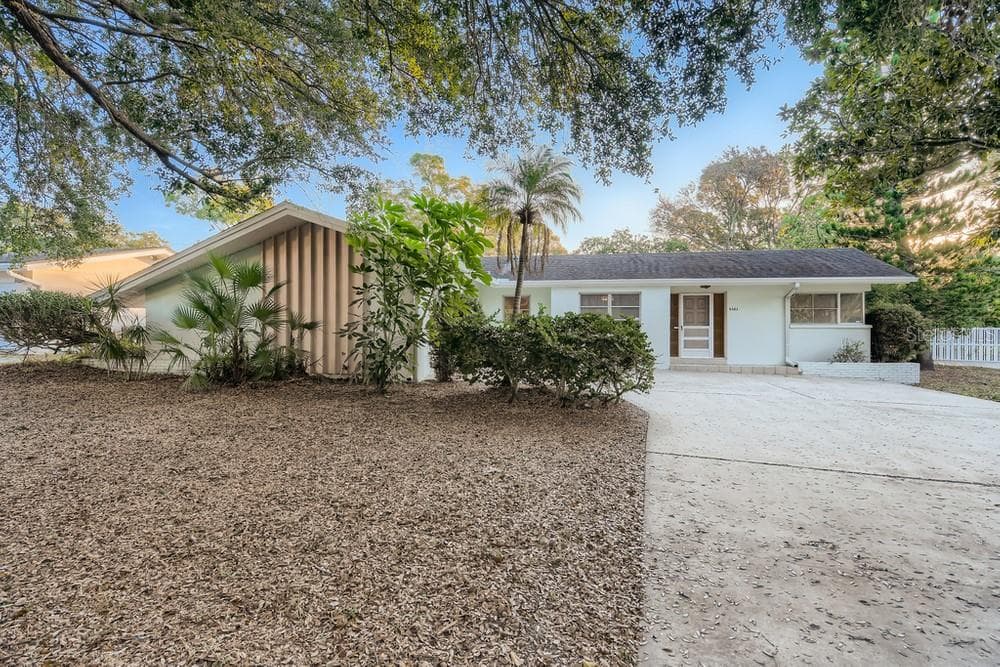 2283 GLENMOOR ROAD S CLEARWATER, FL 33764