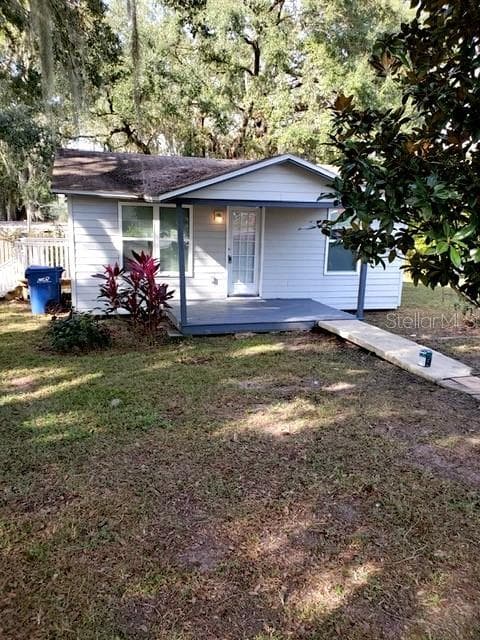 106 LINE AVENUE MASCOTTE, FL 34753