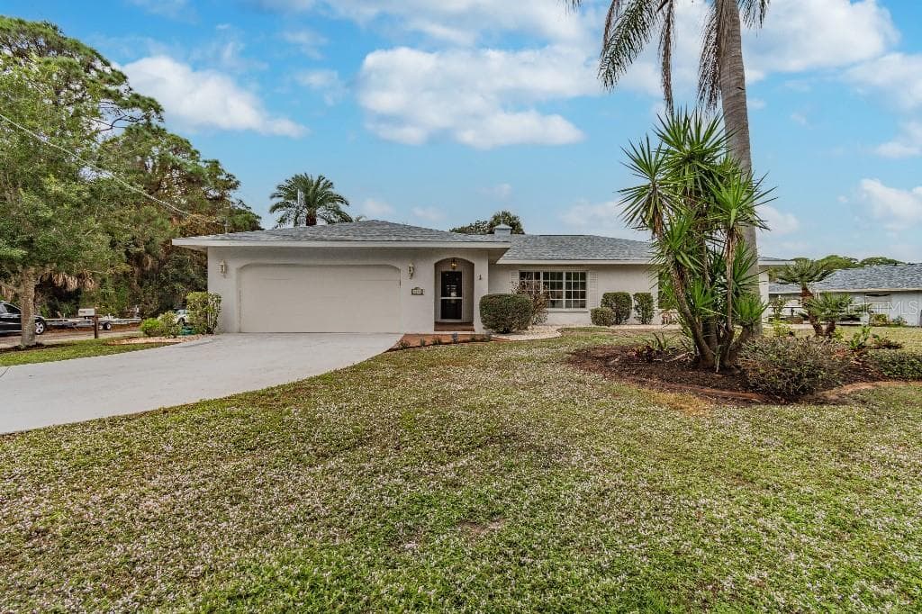 1197 BAYSHORE DRIVE ENGLEWOOD, FL 34223