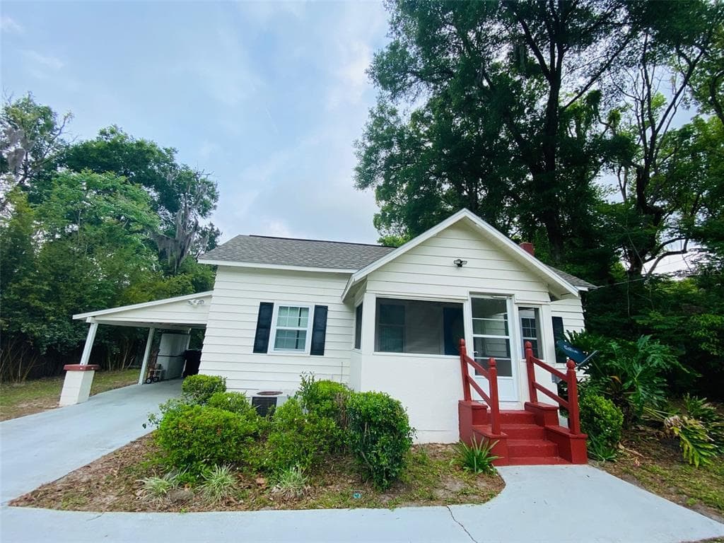 921 NE 20TH STREET OCALA, FL 34470