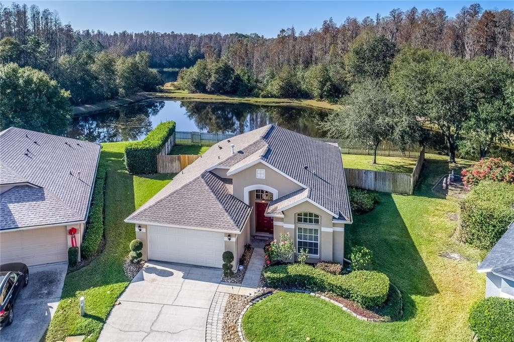 30618 NICKERSON LOOP WESLEY CHAPEL, FL 33543