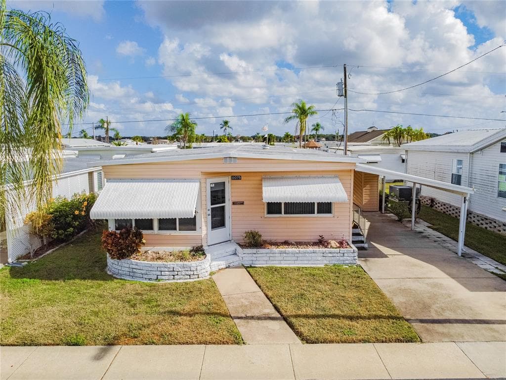 11075 102ND STREET UNIT 162 LARGO, FL 33773