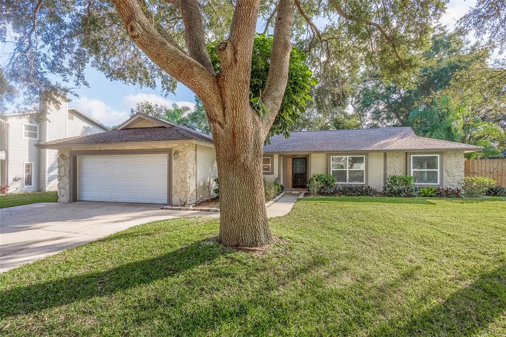 1518 WEXFORD DRIVE N PALM HARBOR, FL 34683