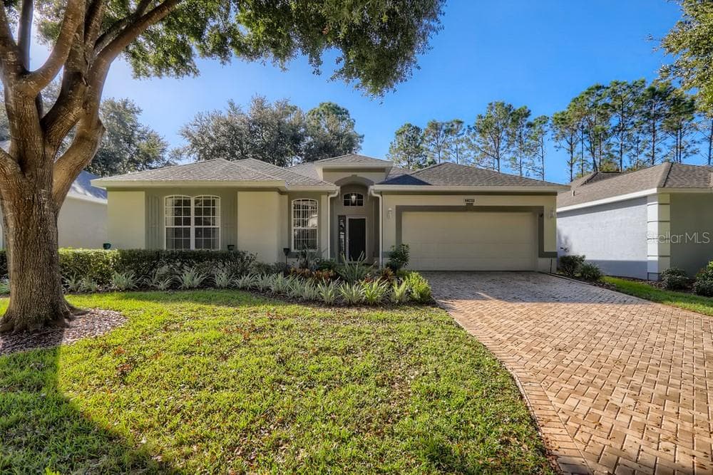 2305 TWICKINGHAM COURT CLERMONT, FL 34711