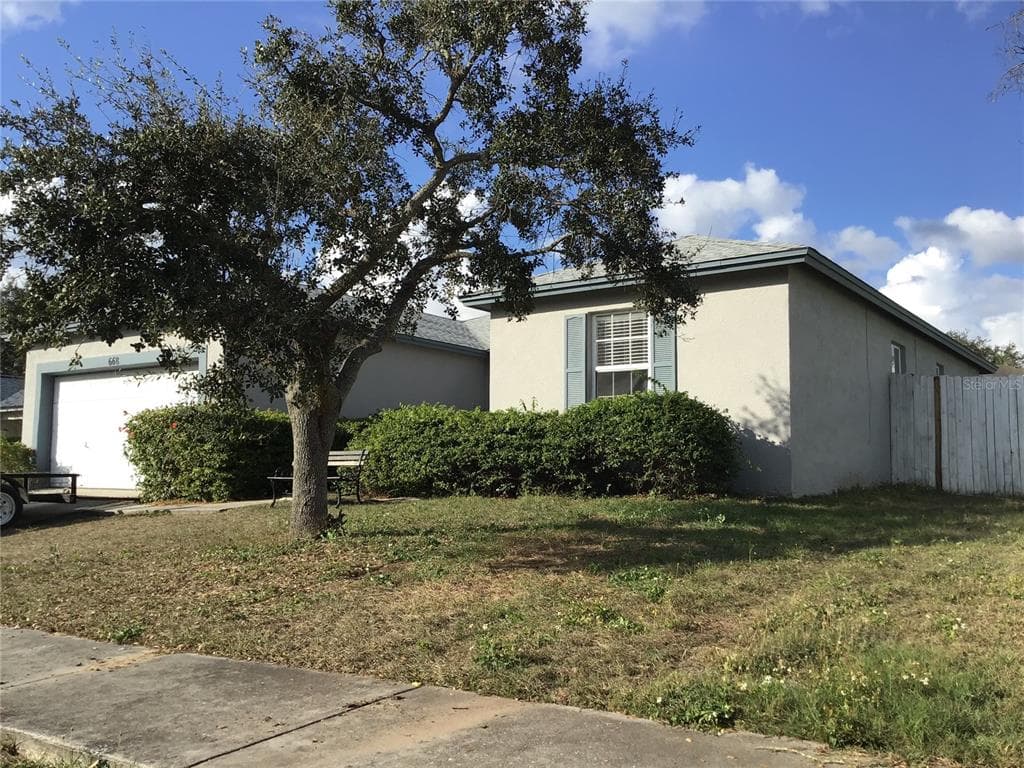 668 LAKEMONT DRIVE BRANDON, FL 33510