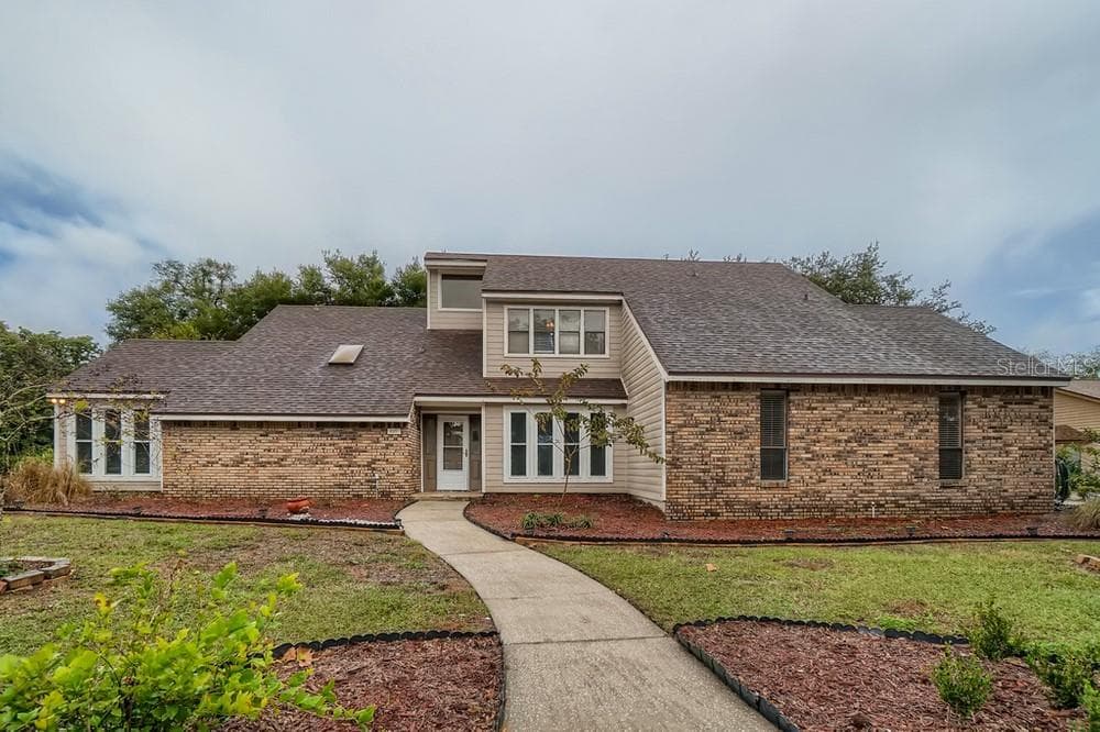 4951 COURTLAND LOOP WINTER SPRINGS, FL 32708