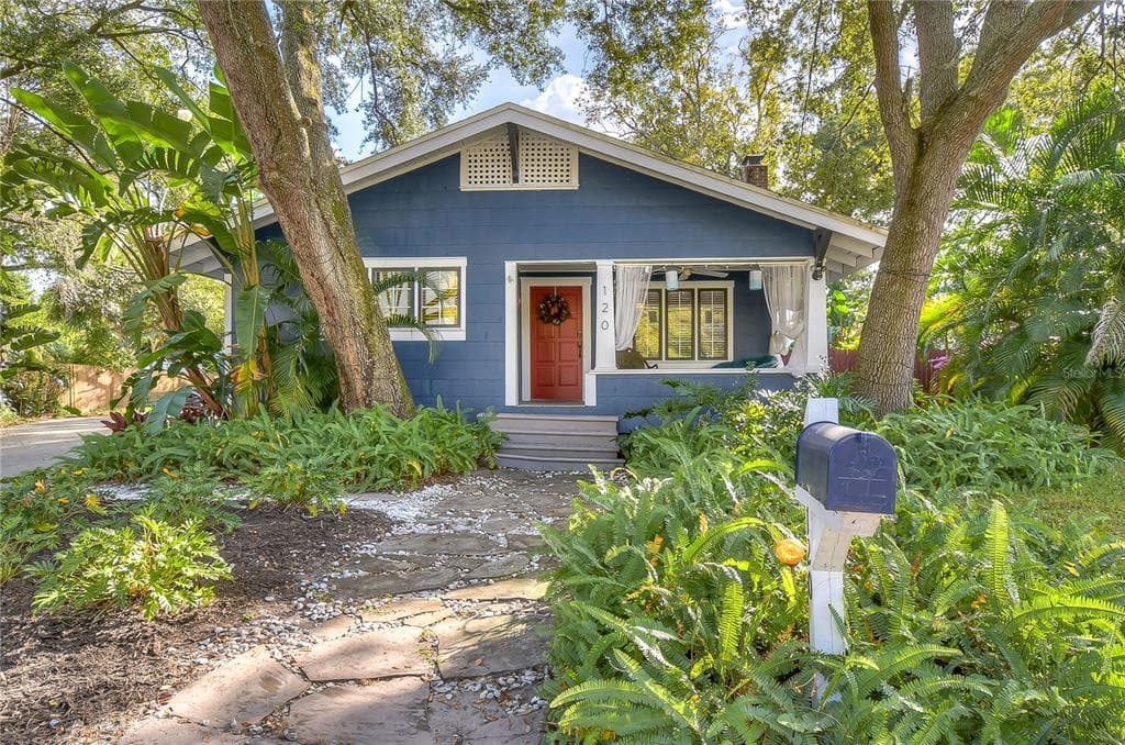 120 W HIAWATHA STREET TAMPA, FL 33604