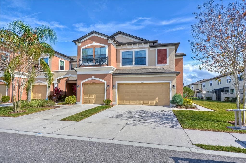 11619 CROWNED SPARROW LANE TAMPA, FL 33626
