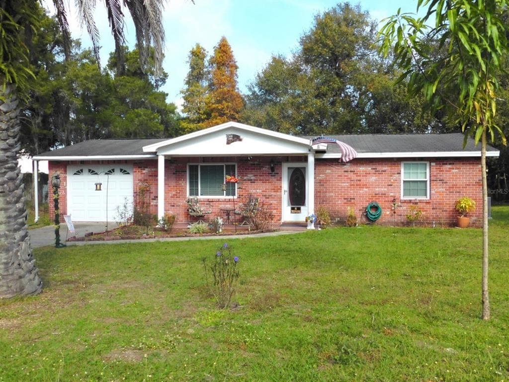 36435 MONROE DRIVE ZEPHYRHILLS, FL 33541