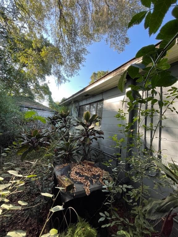 1803 E FRIERSON AVENUE TAMPA, FL 33610