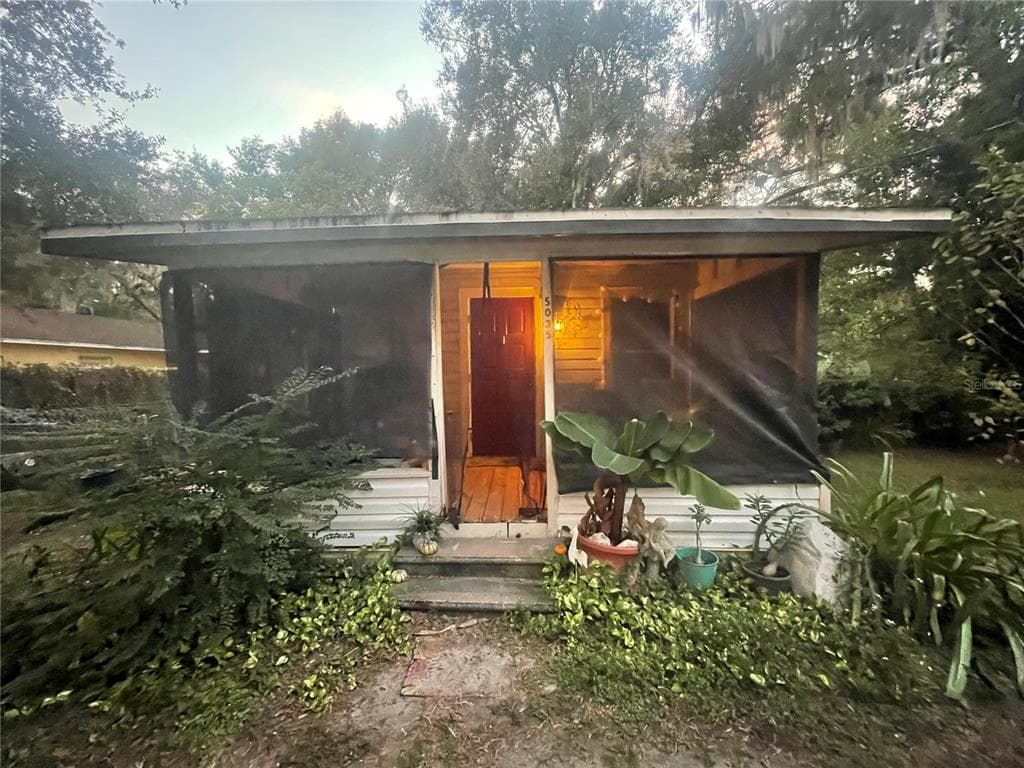 5035 6TH STREET ZEPHYRHILLS, FL 33542