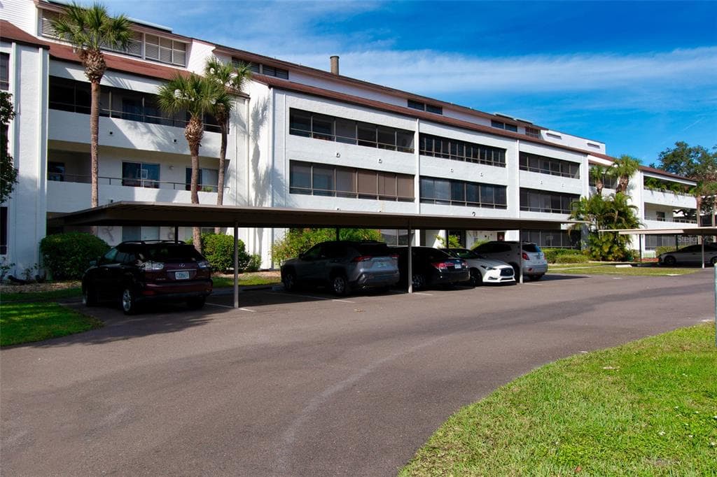 2581 COUNTRYSIDE BOULEVARD UNIT 2309 CLEARWATER, FL 33761