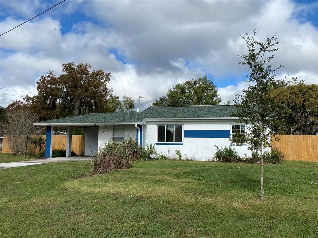 38017 OLD 5TH AVENUE ZEPHYRHILLS, FL 33542