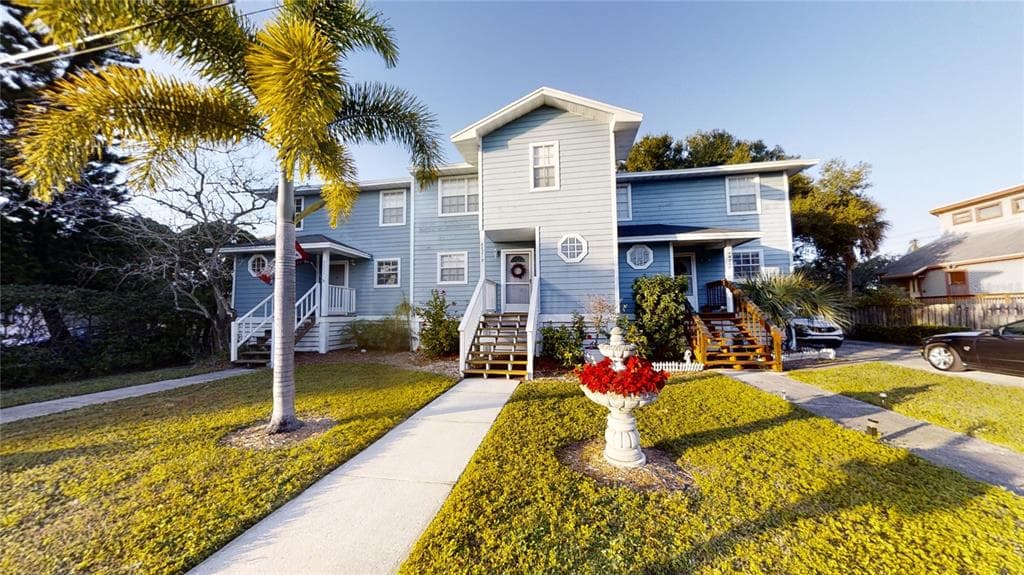 4821 W FLAMINGO ROAD UNIT A TAMPA, FL 33611