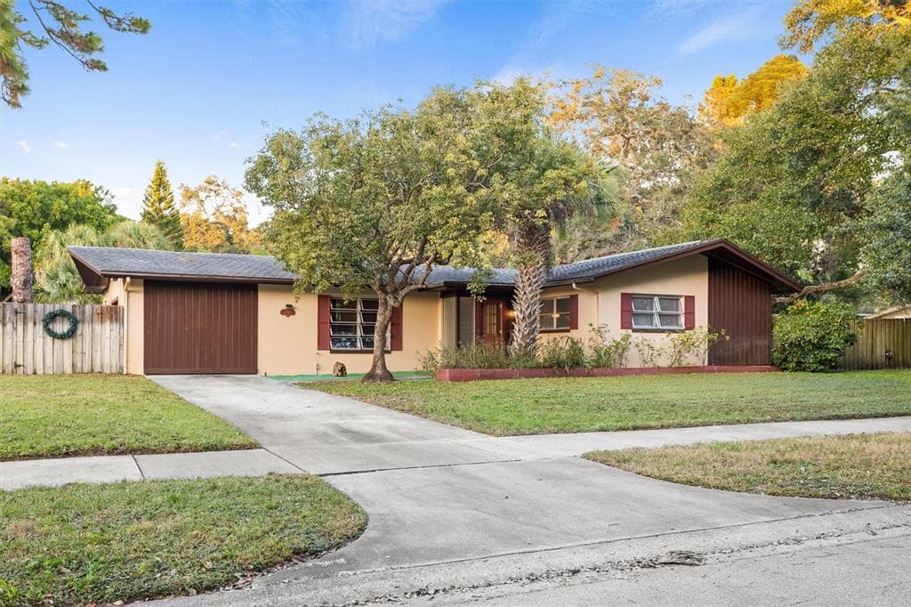 2999 67TH AVENUE S ST PETERSBURG, FL 33712