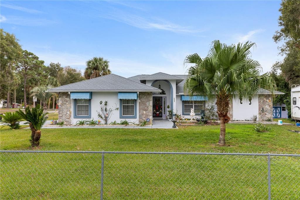 8490 W LONGFELLOW STREET HOMOSASSA, FL 34448