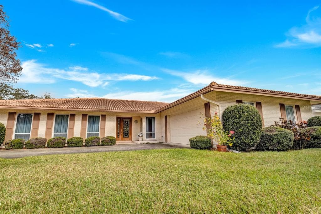 2880 WILDWOOD DRIVE CLEARWATER, FL 33761