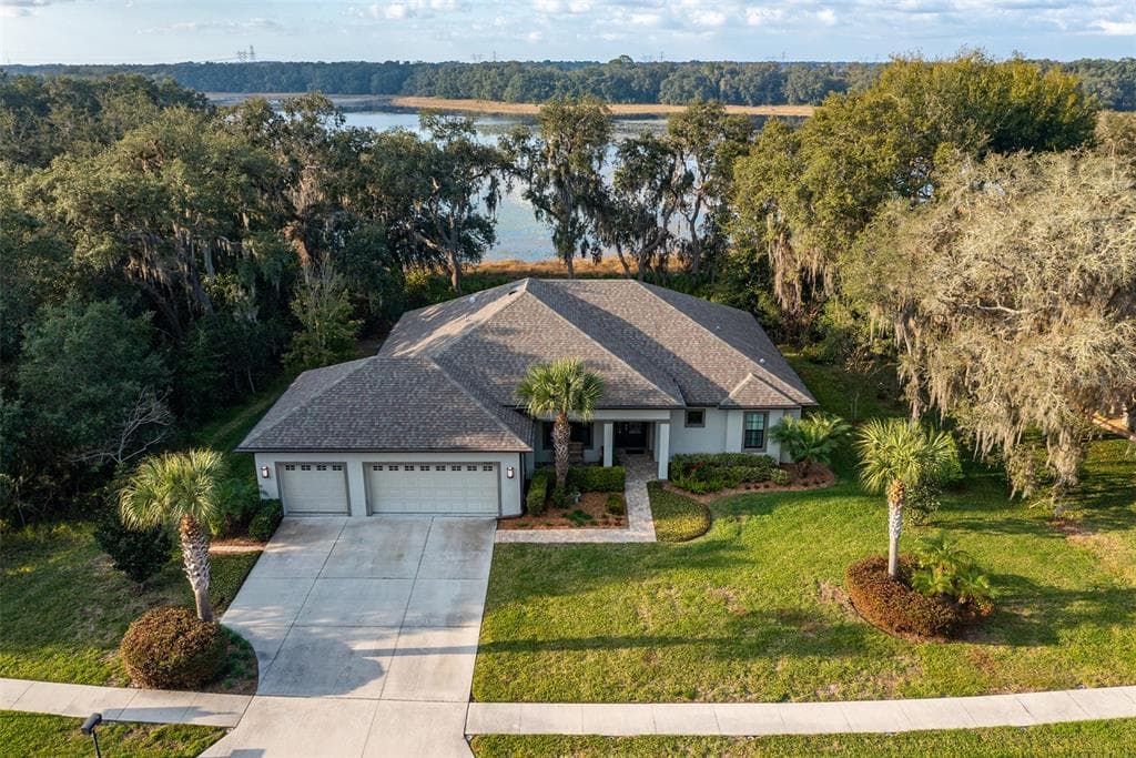 15615 SERENGETI BOULEVARD SPRING HILL, FL 34610