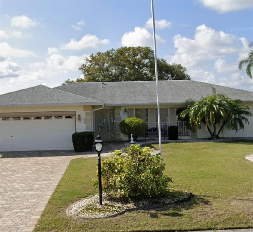 409 BLACKHAWK CIRCLE SUN CITY CENTER, FL 33573