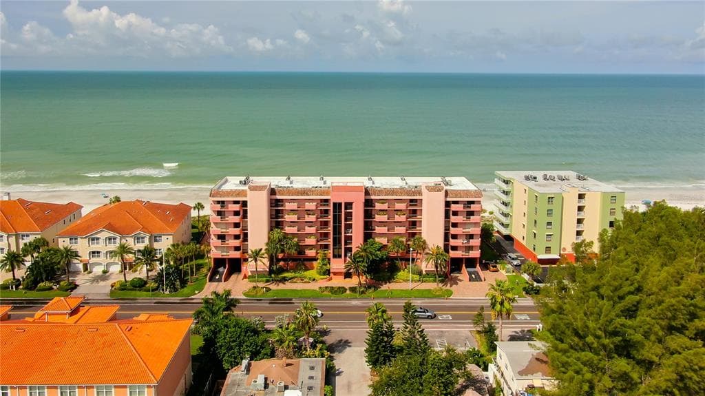 19222 GULF BOULEVARD UNIT 304
