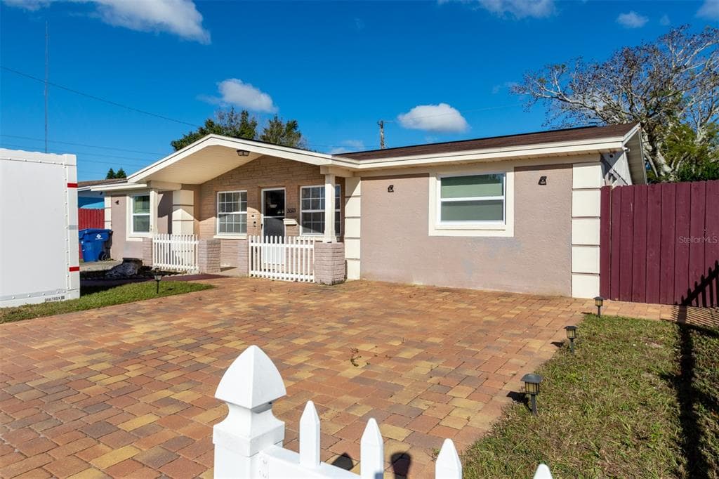 3513 BROMPTON DRIVE HOLIDAY, FL 34691