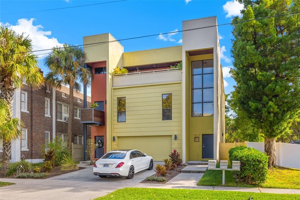 212 S MOODY AVENUE UNIT 3 TAMPA, FL 33609
