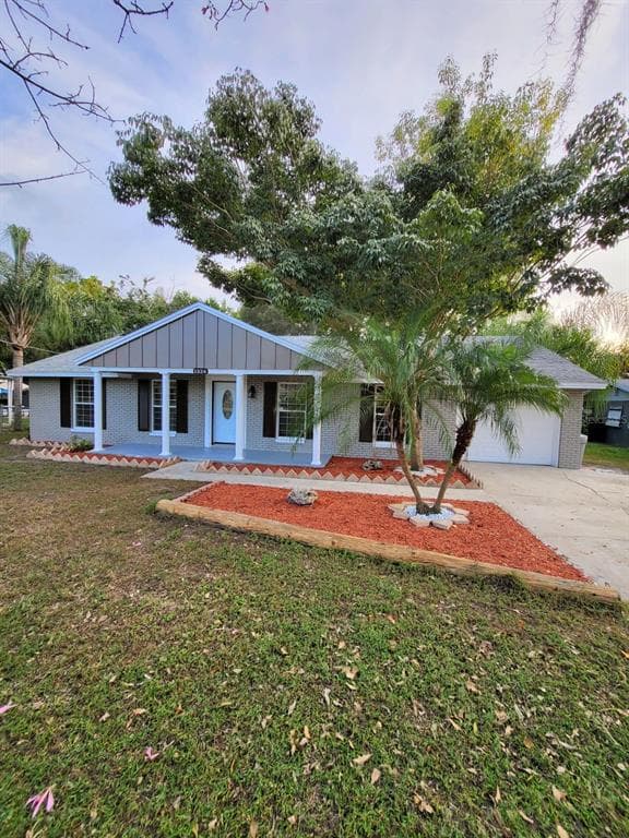 1334 STATELY OAKS DRIVE NW