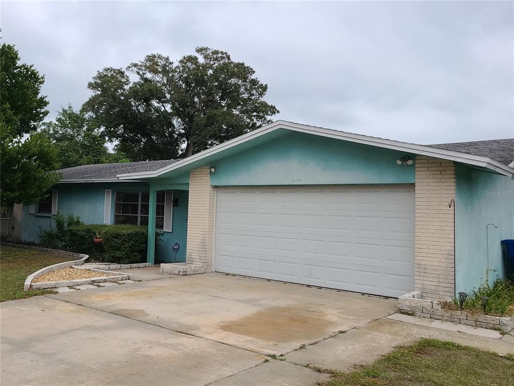 1879 ALBERTA DRIVE CLEARWATER, FL 33756