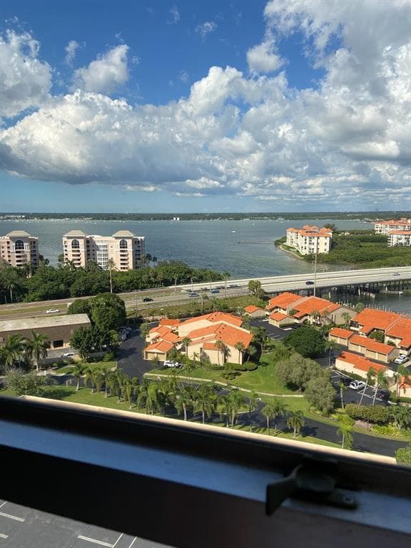 4900 BRITTANY DRIVE S UNIT 1711 ST PETERSBURG, FL 33715