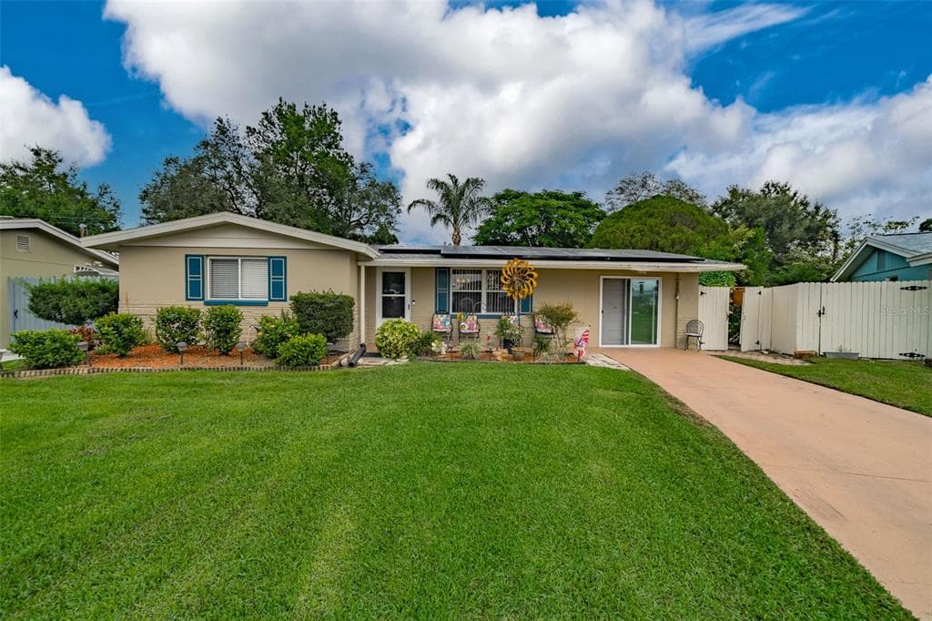 1748 COLMAR DRIVE HOLIDAY, FL 34690