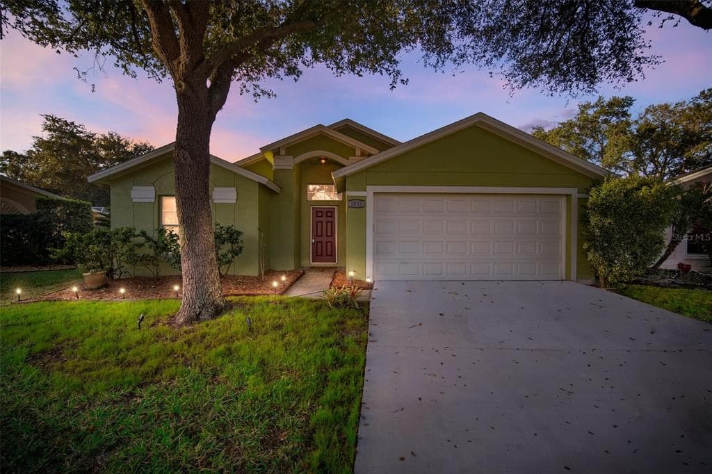 2033 WRANGLER DRIVE BRANDON, FL 33511