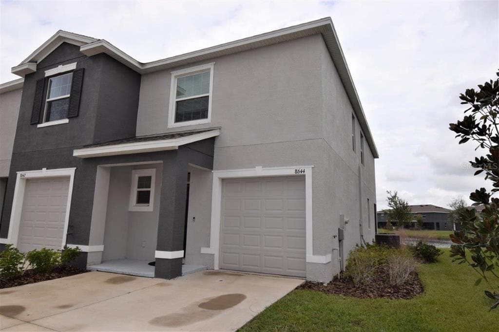 8644 FALLING BLUE PLACE RIVERVIEW, FL 33578