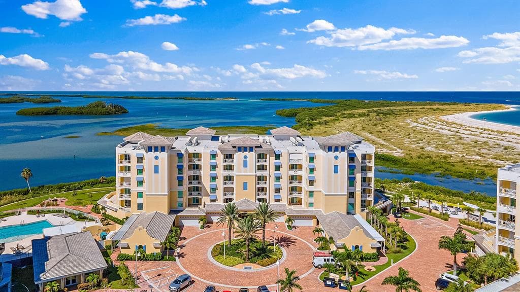 795 COLLANY ROAD UNIT 601