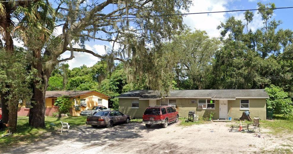10113 N 11TH STREET TAMPA, FL 33612