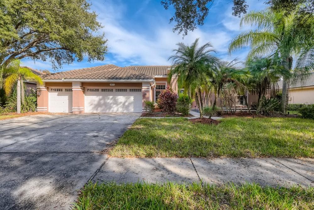 5071 CROSS POINTE DRIVE OLDSMAR, FL 34677