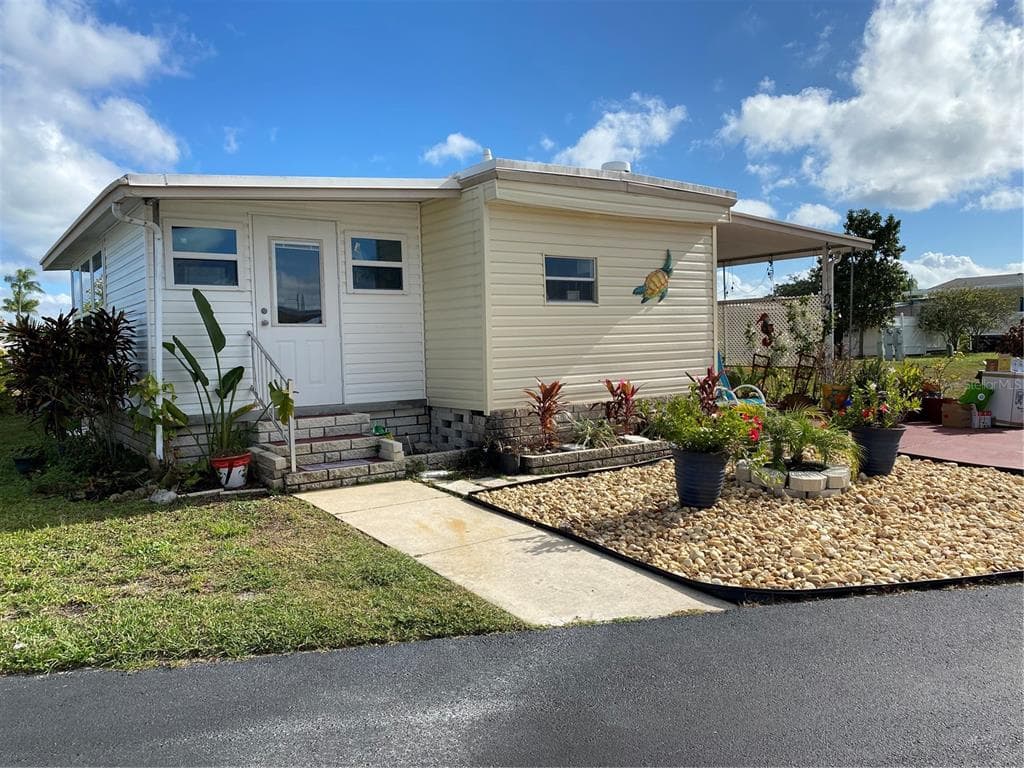 7057 MOUNT ARLINGTON DRIVE NE UNIT 443 ST PETERSBURG, FL 33702