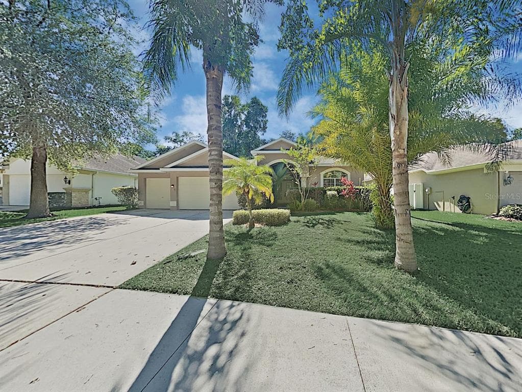 1922 RAVEN MANOR DRIVE DOVER, FL 33527
