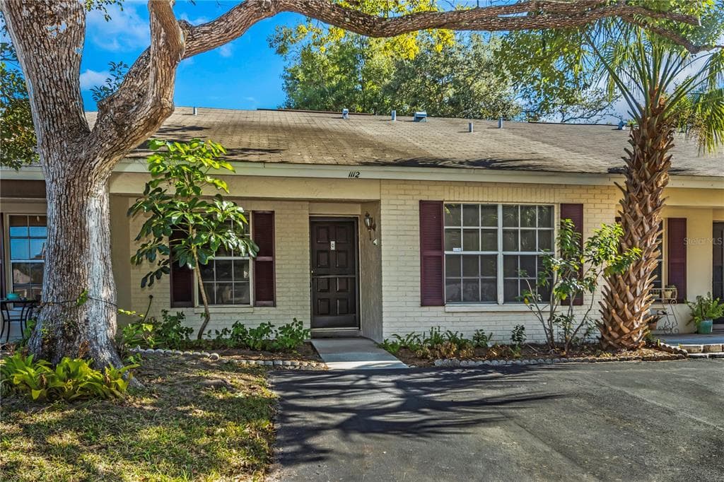 1112 REED STREET SAFETY HARBOR, FL 34695