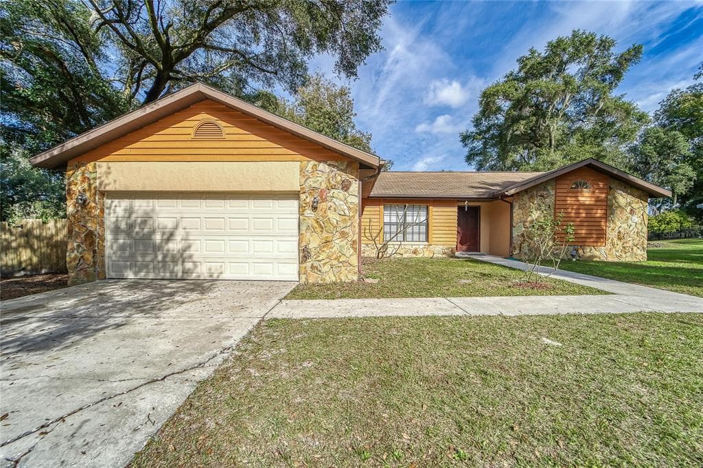 11532 RIVER COUNTRY DRIVE RIVERVIEW, FL 33569