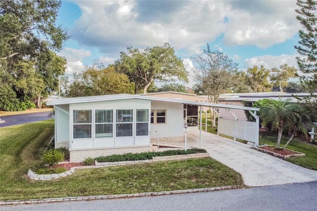 81 CYPRESS DRIVE UNIT 1 SAFETY HARBOR, FL 34695