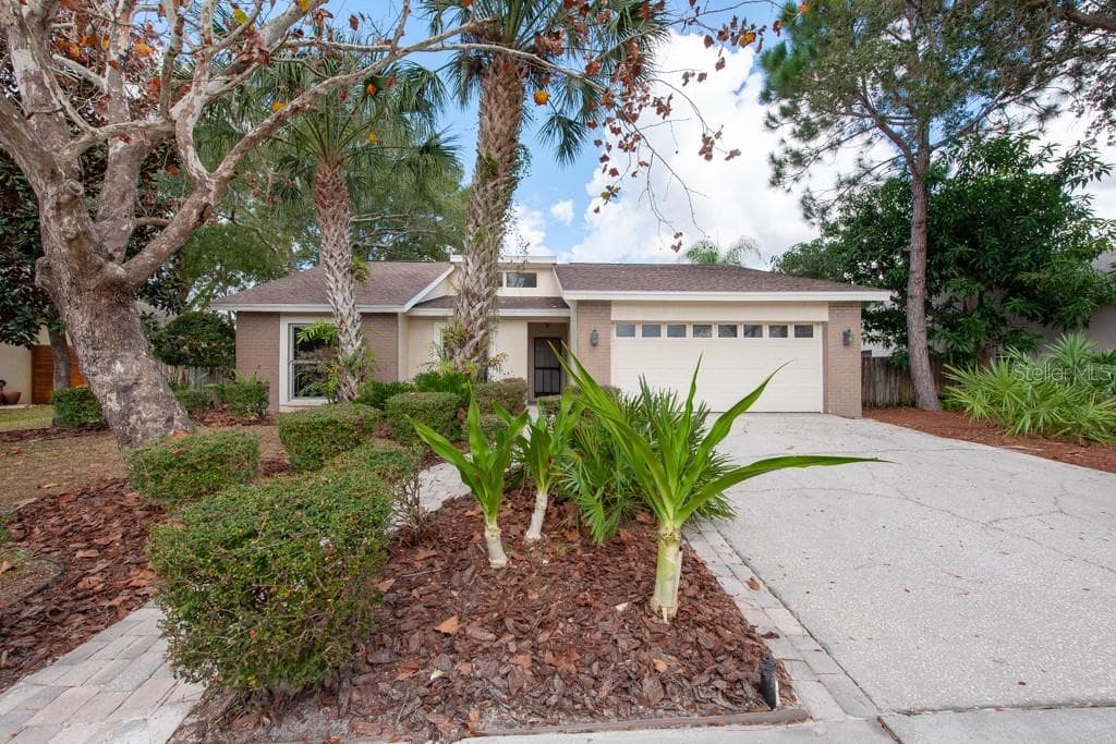 4707 CRESSON COURT TAMPA, FL 33624